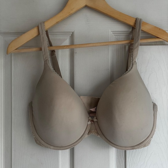 Victoria's Secret Other - Victoria's‎ Secret Perfect Coverage T-Shirt Bra Beige Lace Underwire 34DDD